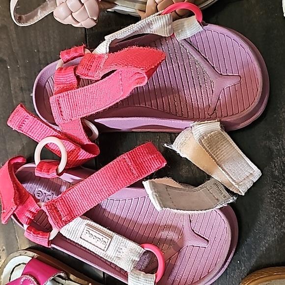 BULK GIRLS SANDALS SHOES SIZE 10 - Picture 6 of 12